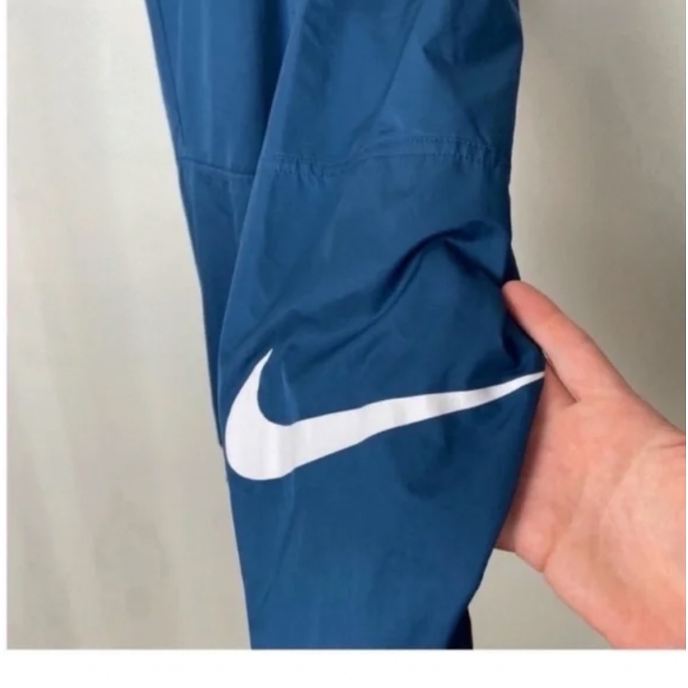 NIKE Women’s Woven Swoosh Pants Teal Blue XS Joggers High Rise Belt Buckle Nike - Picture 6 of 7